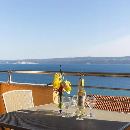Stunning In With Wifi Apartamento Duće